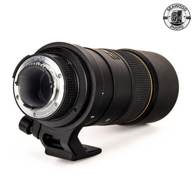 Nikon AF-S 300mm f/4D EXCELLENT