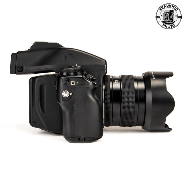 Contax 645 w/80mm f2 Planar and AE Prism GOOD