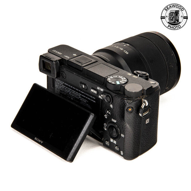 Sony a6300 24.2MP w/ 18-135mm f/3.5-5.6 GOOD-