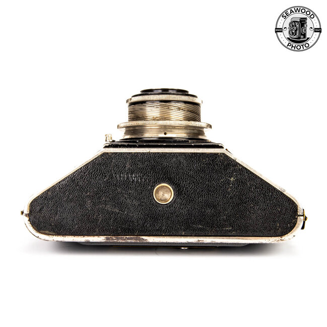 Exakta A  Early 127 Camera with Mystery Lens READ