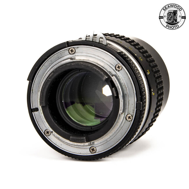 Nikon Nikkor 135mm f/3.5 Ai GOOD