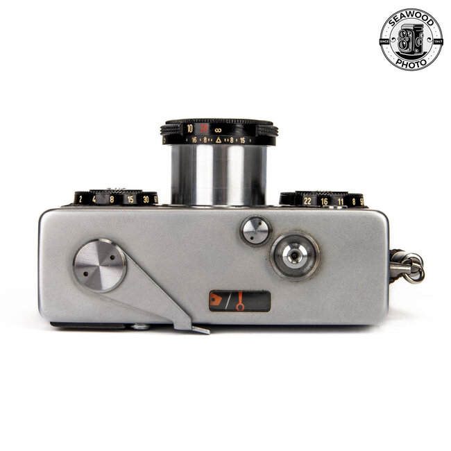 Rollei 35 w/Zeiss 40mm f/3.5 Tessar GOOD+