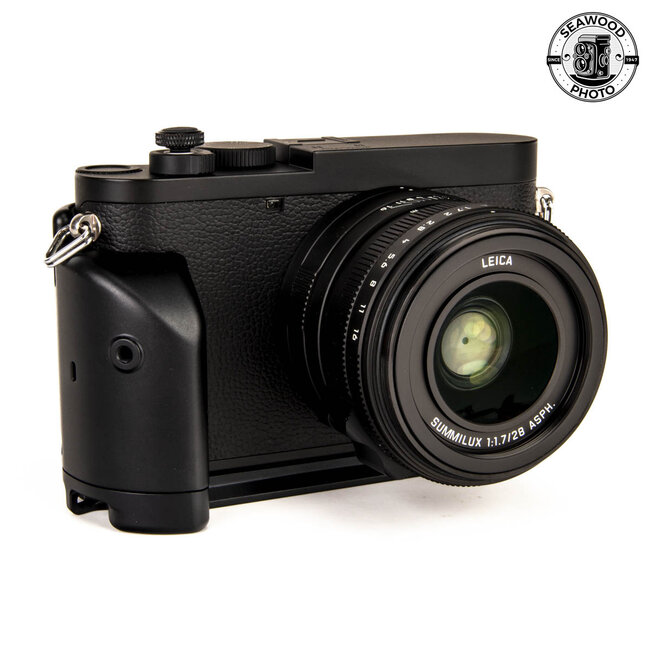 Leica Q3 Monochrom w/Helium HE3 Grip EXCELLENT