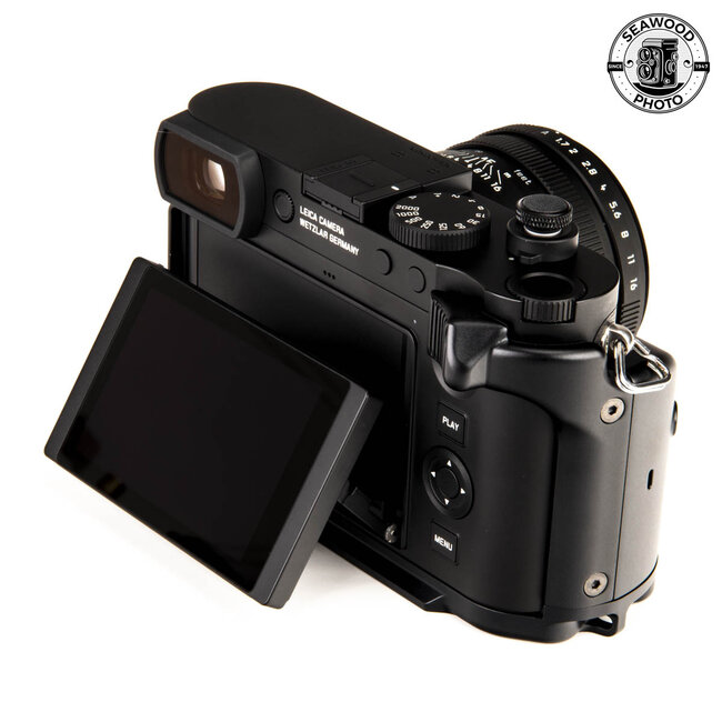 Leica Q3 Monochrom w/Helium HE3 Grip EXCELLENT