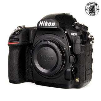 Nikon Nikon D850 45.7MP FX Body Only (Low Shutter Count) EXCELLENT
