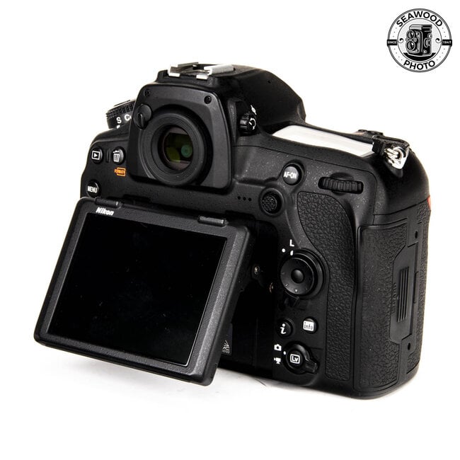 Nikon D850 45.7MP FX Body Only (Low Shutter Count) EXCELLENT