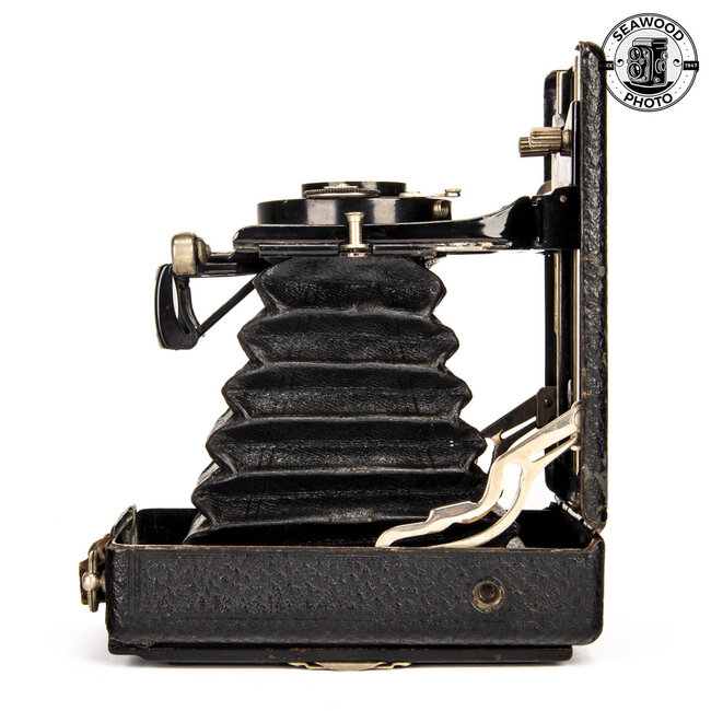Butcher Carbine Folding Bellows Camera w/Aldis Uno 4.75 In. f/7 Lens GOOD
