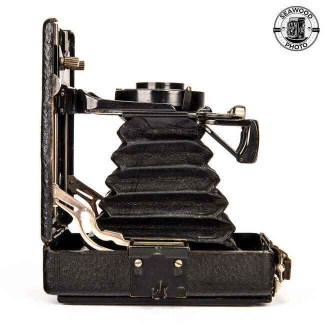 Butcher Carbine Folding Bellows Camera w/Aldis Uno 4.75 In. f/7 Lens GOOD