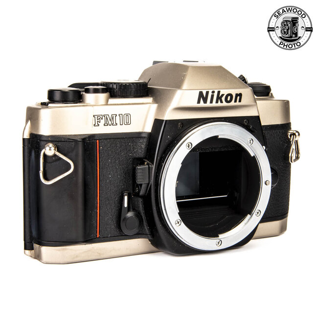 Nikon FM10 35mm SLR Body Only FOR PARTS