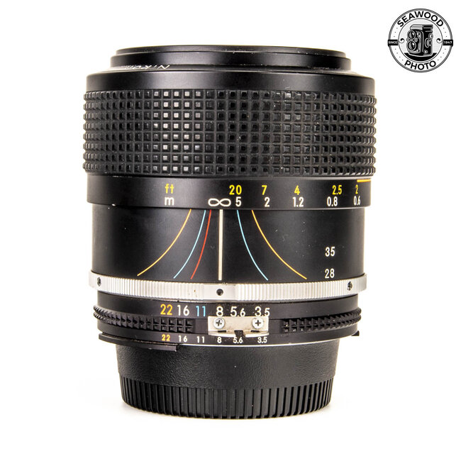 Nikon Zoom-Nikkor AIS 28-50mm f/3.5 GOOD+