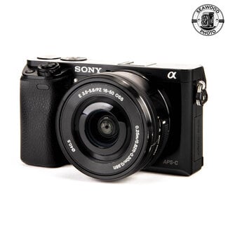 Sony Sony a6000 w/f3.5-5.6PZ 16-50mm OSS GOOD
