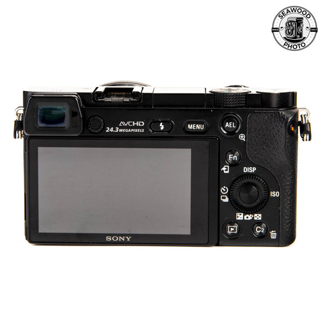 Sony a6000 w/f3.5-5.6PZ 16-50mm OSS GOOD
