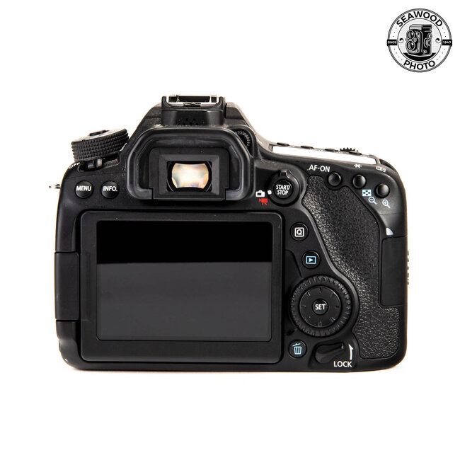 Canon 80D 24.2MP w/ EF-S 18-135mm EXCELLENT