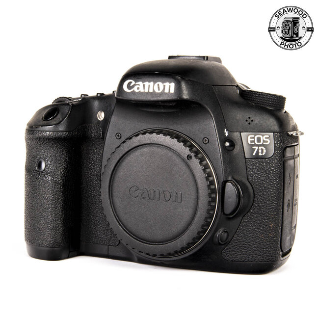 Canon 7D Body Only 18MP Digital SLR Camera GOOD