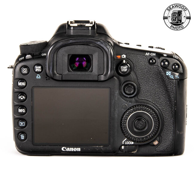 Canon 7D Body Only 18MP Digital SLR Camera GOOD