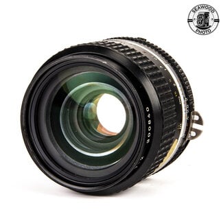 Nikon Nikon 35mm f/2 AIS GOOD+