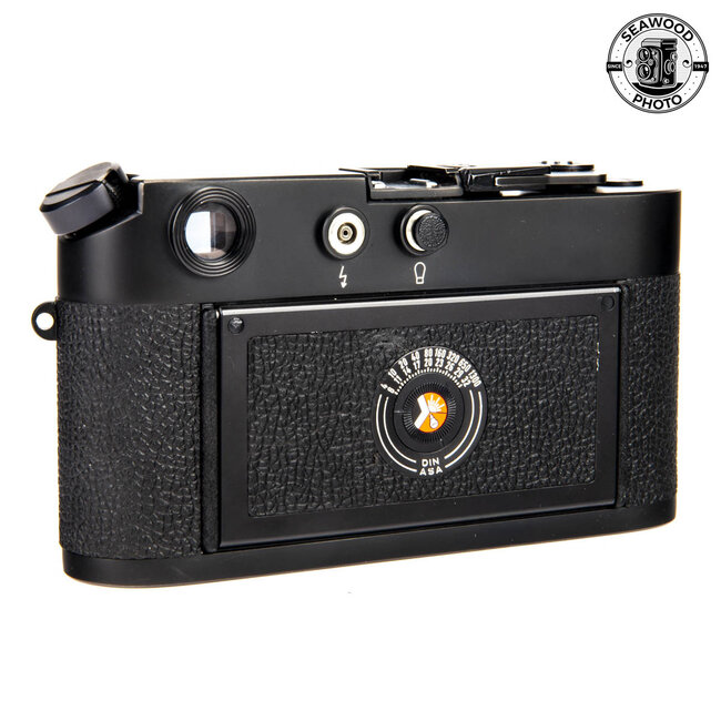 Leica M4 Body Black Chrome.  GOOD+