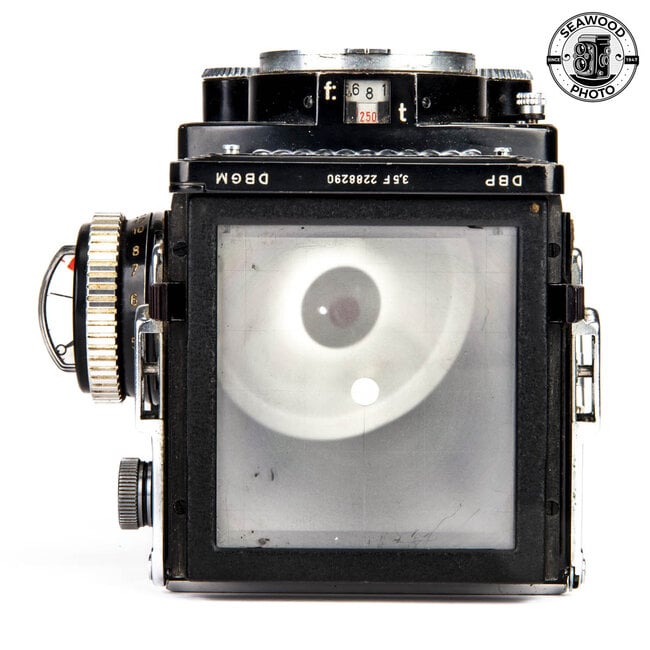 Rolleiflex 3.5F w/ Schneider 75mm and Accessories GOOD+