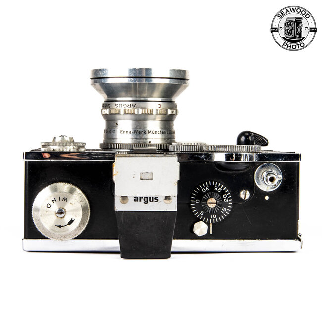 Argus C3 w/50mm f/3.5 Cintar, 35mm f/4.5 Sandmar, Finder   GOOD