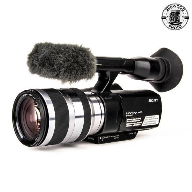 Sony NEX-VG10 Handy cam w/ 18-200mm 3.5-6.5 OSS GOOD-