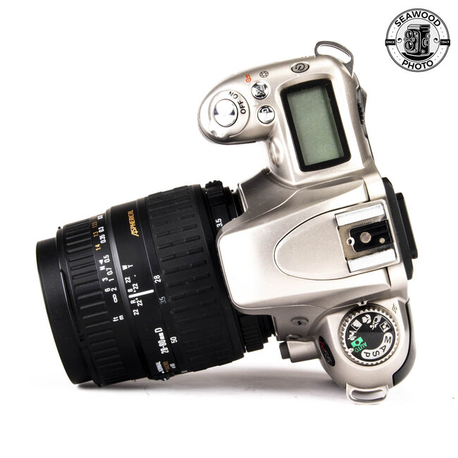 Nikon N55 w/ 28-80 f/3.5-5.6 Sigma Macro GOOD