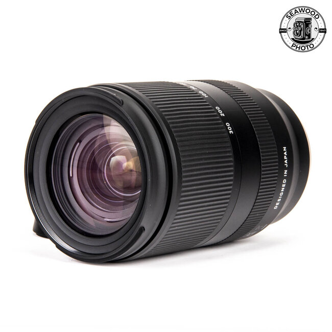 Tamron 18-300mm f/3.5-6.3 Di III-A VC VXD Fuji X LIKE NEW