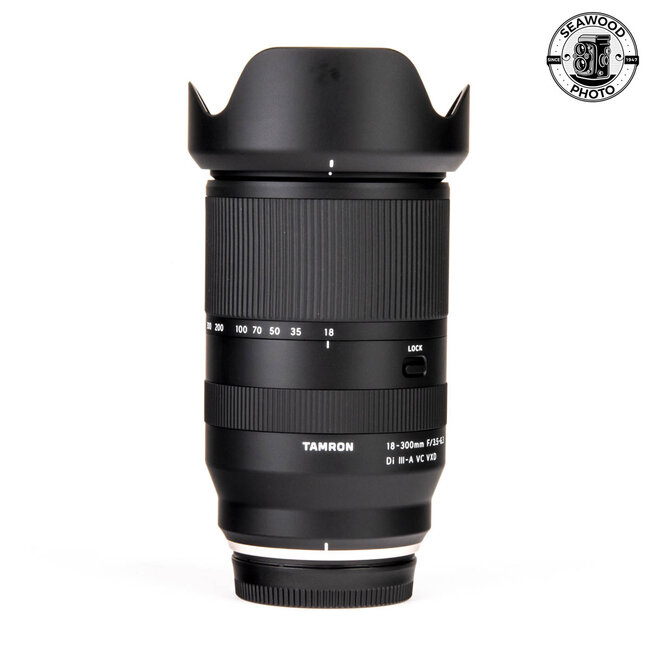 Tamron 18-300mm f/3.5-6.3 Di III-A VC VXD Fuji X LIKE NEW
