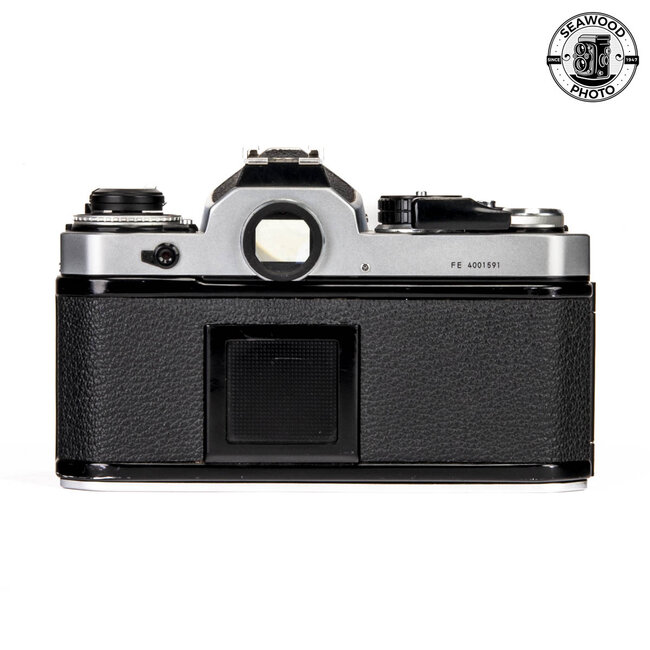 Nikon FE with Nikkor-H.C 50mm F/2 GOOD