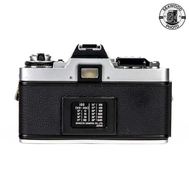 Minolta X-70 w/ Sigma 35-70mm f/2.8-4 EXCELLENT