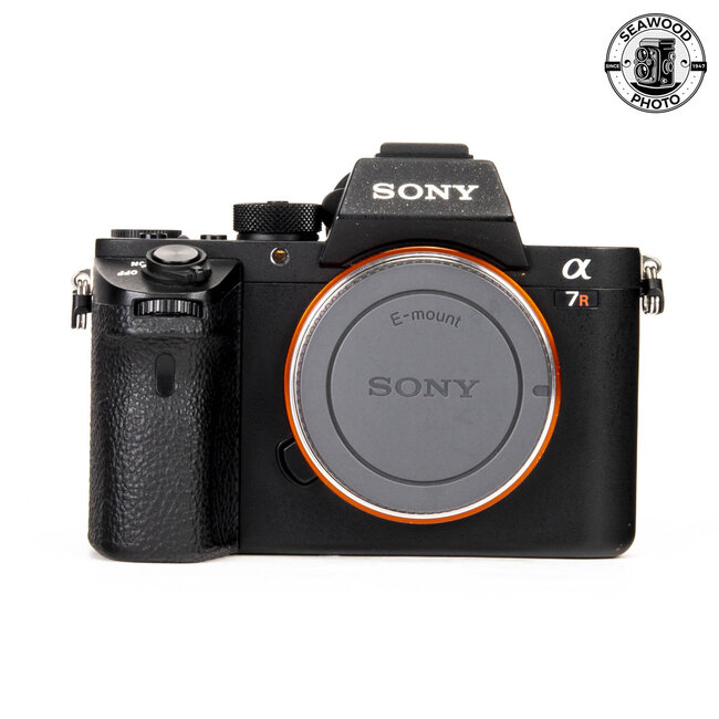 Sony A7RII w/ charger -GOOD