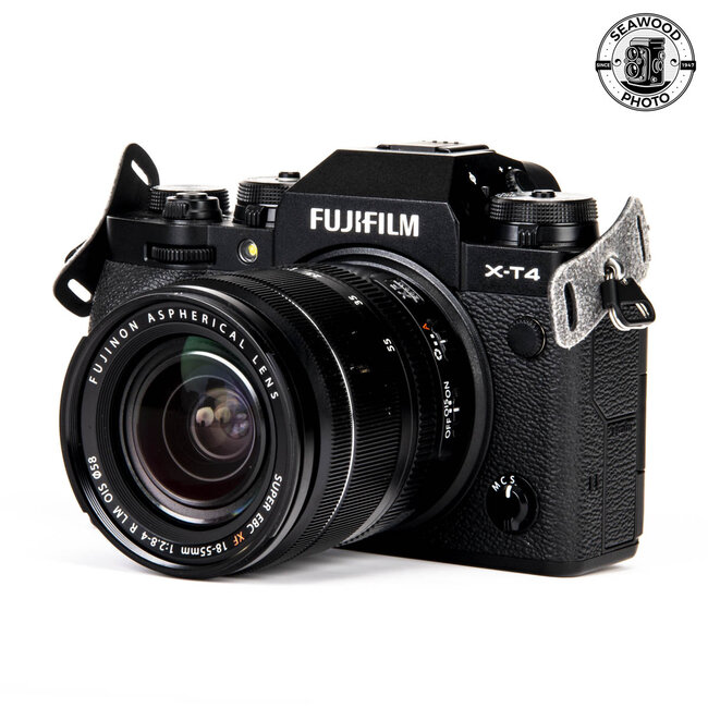 Fujifilm X-T4 26.1MP w/ XF 18-55mm f/2.8-4 R GOOD+