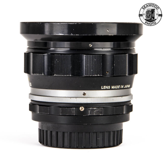 Nikon Nikkor-UD 20mm f/3.5 Non-AI with HN-9 Shade GOOD