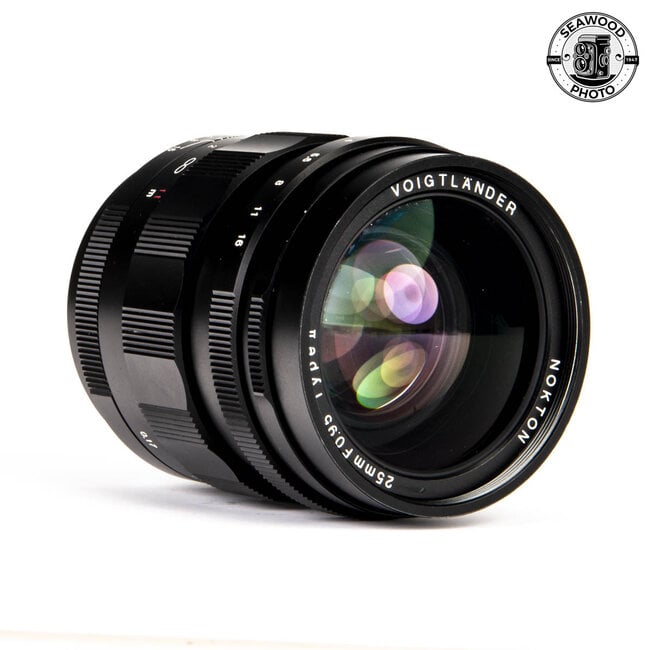 Voigtlander 25mm f0.95 Type II MFT Mount EXCELLENT