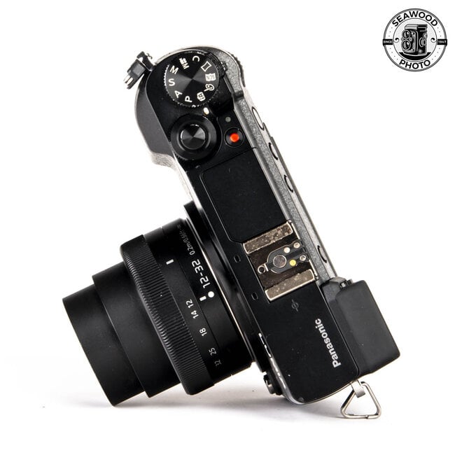 Panasonic Lumix GX85 16MP w/ Lumix 12-32mm GOOD+