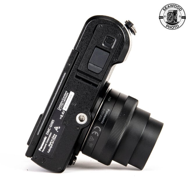 Panasonic Lumix GX85 16MP w/ Lumix 12-32mm GOOD+