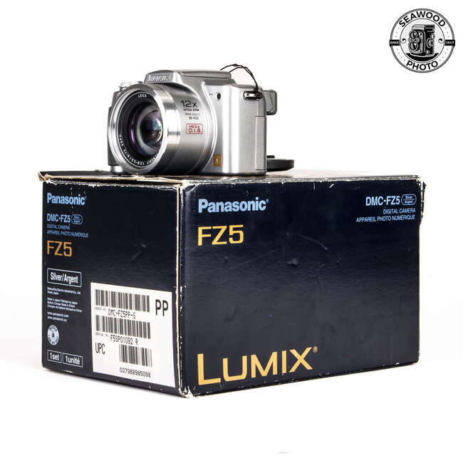 Lumix Panasonic DMC-FZ5 with box-EXCELLENT
