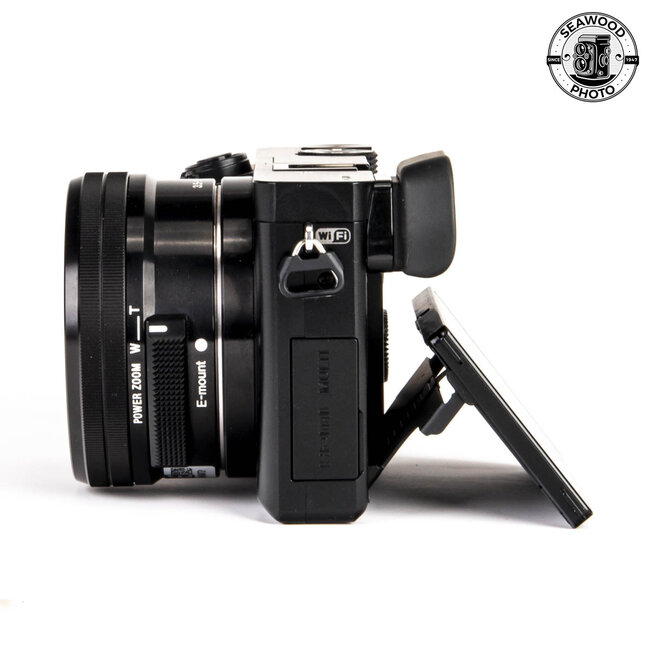 Sony a6000 w/16-55mm lens VERY LOW SHUTTER - GOOD+