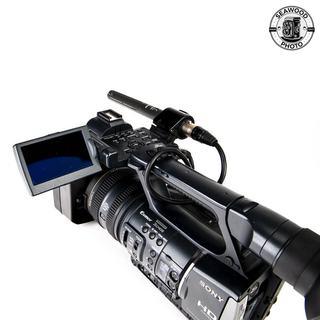 Sony HDR-AX2000 AVCHD Camcorder GOOD+