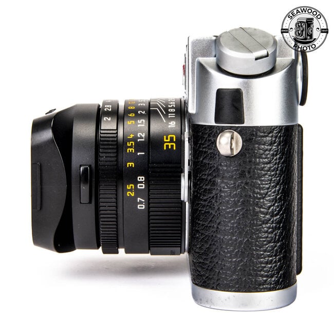Leica M6 TTL 0.72 with 35mm f/2 Summicron-M ASPH GOOD+