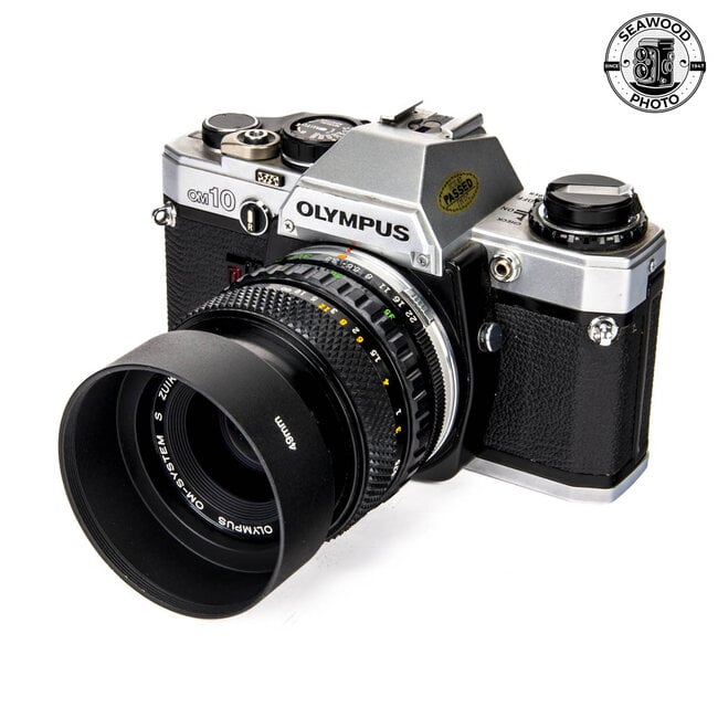 Olympus OM-10 W/ OM-Zuko 35-70mm F/3.5 GOOD