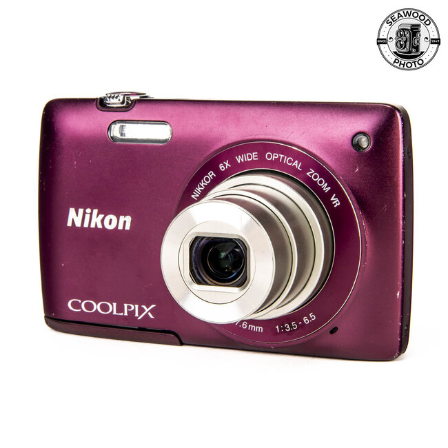 Nikon CoolPix S4300 16 MP - GOOD-