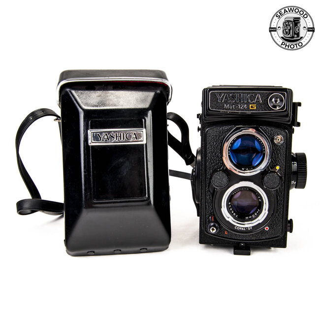 Yashica 124G w/ Case GOOD+