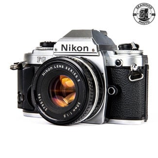 Nikon Nikon FG w/ 50mm F/1.8  GOOD