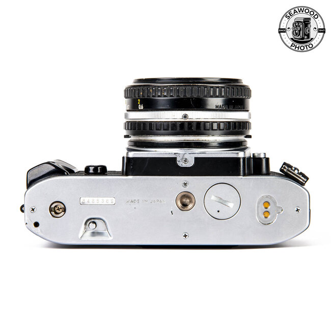 Nikon FG w/ 50mm F/1.8  GOOD