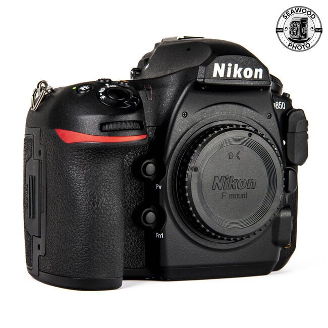 Nikon D850 LOW SHUTTER COUNT EXCELLENT
