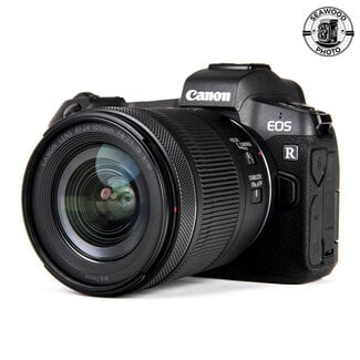 Canon Canon EOS RP 26.2MP w/ 24-105mm f/4-7.1 EXCELLENT