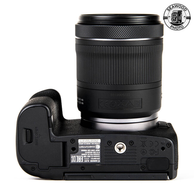 Canon EOS RP 26.2MP w/ 24-105mm f/4-7.1 EXCELLENT