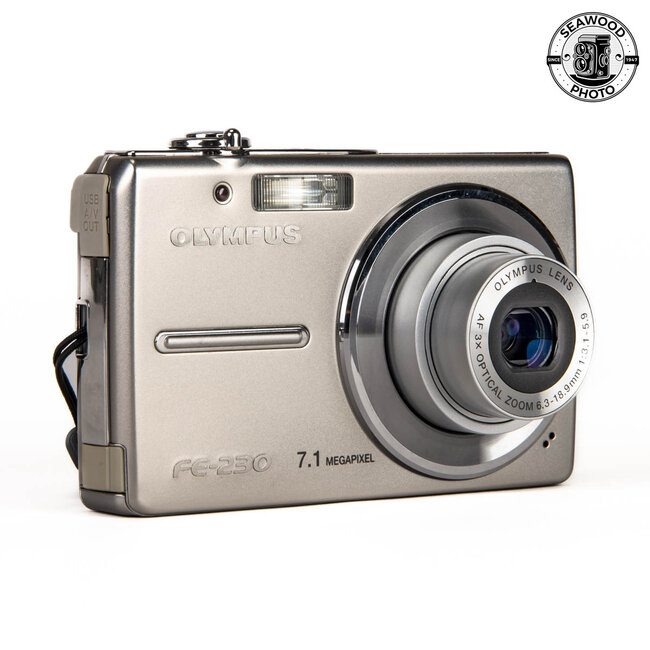 Olympus  FE-230 7MP GOOD +