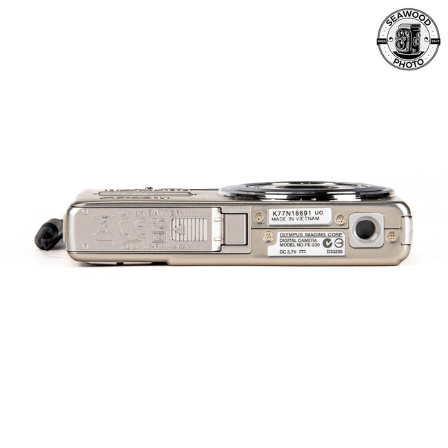 Olympus  FE-230 7MP GOOD +
