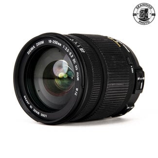 Sigma Sigma DC 18-250mm f3.5-5.6 OS for Nikon F GOOD+